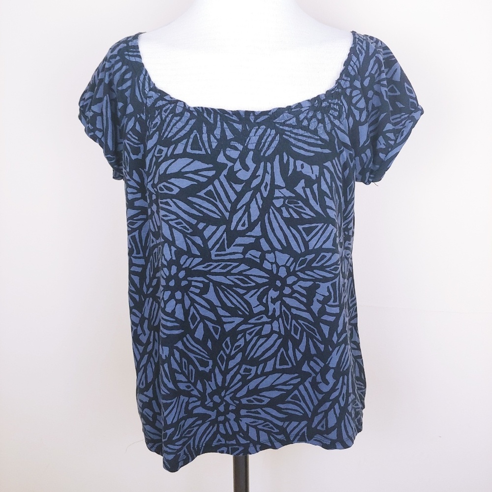 Michael Kors Black Gray Floral Short Sleeve Top - Picture 1 of 6